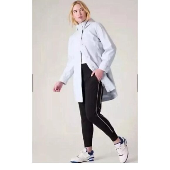 New ATHLETA 2X RainOut Sutro Long Trench in Snowfall Blue - Picture 4 of 11